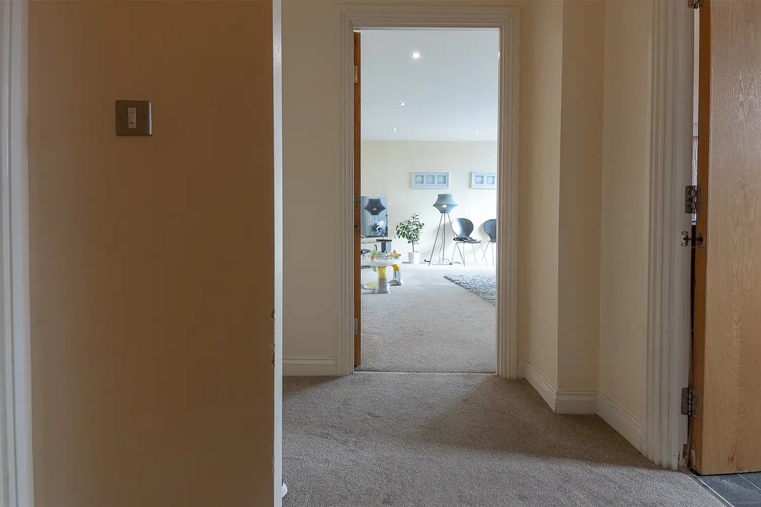 property photo 21 of 29
