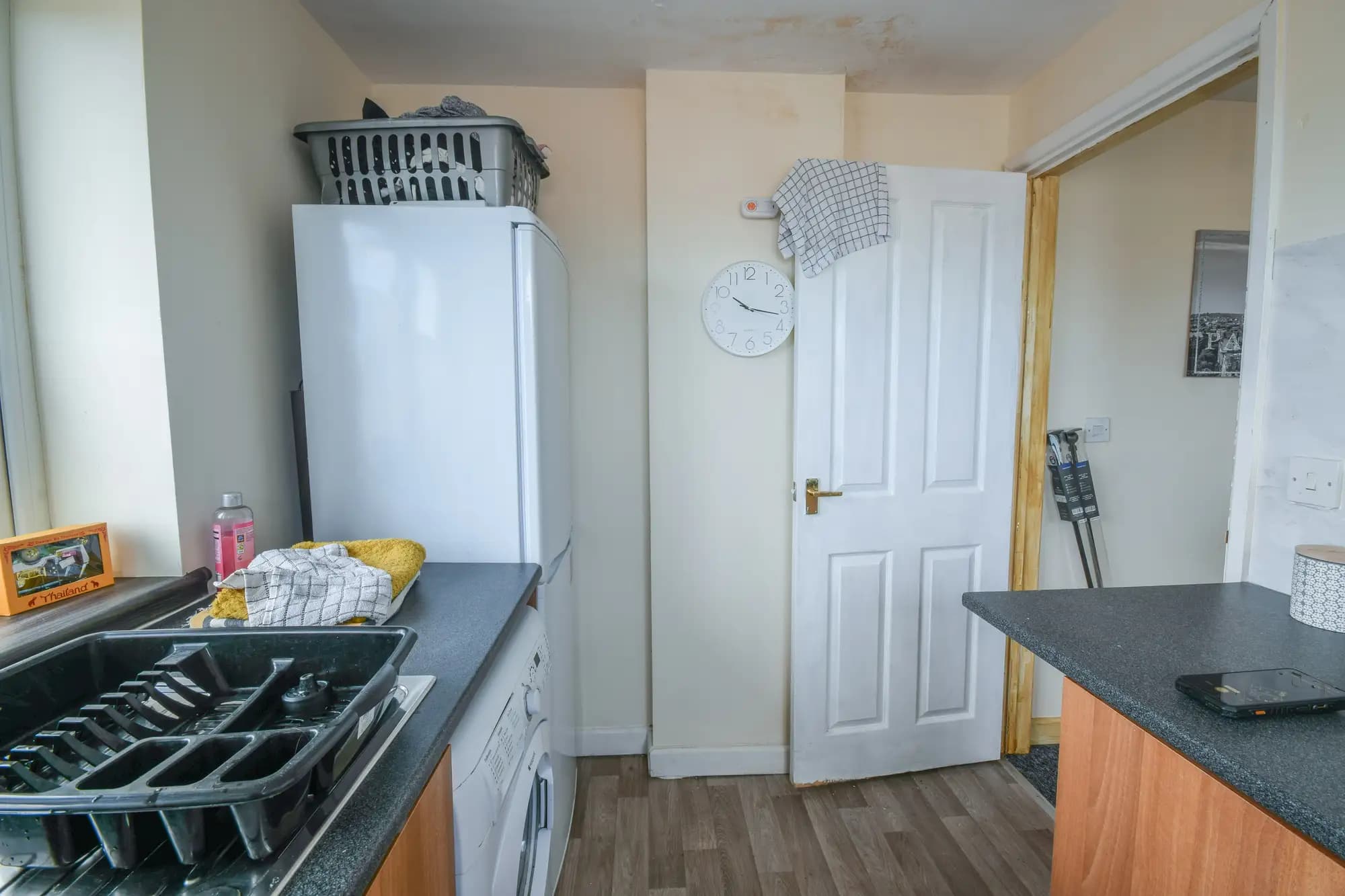 property photo 5 of 25