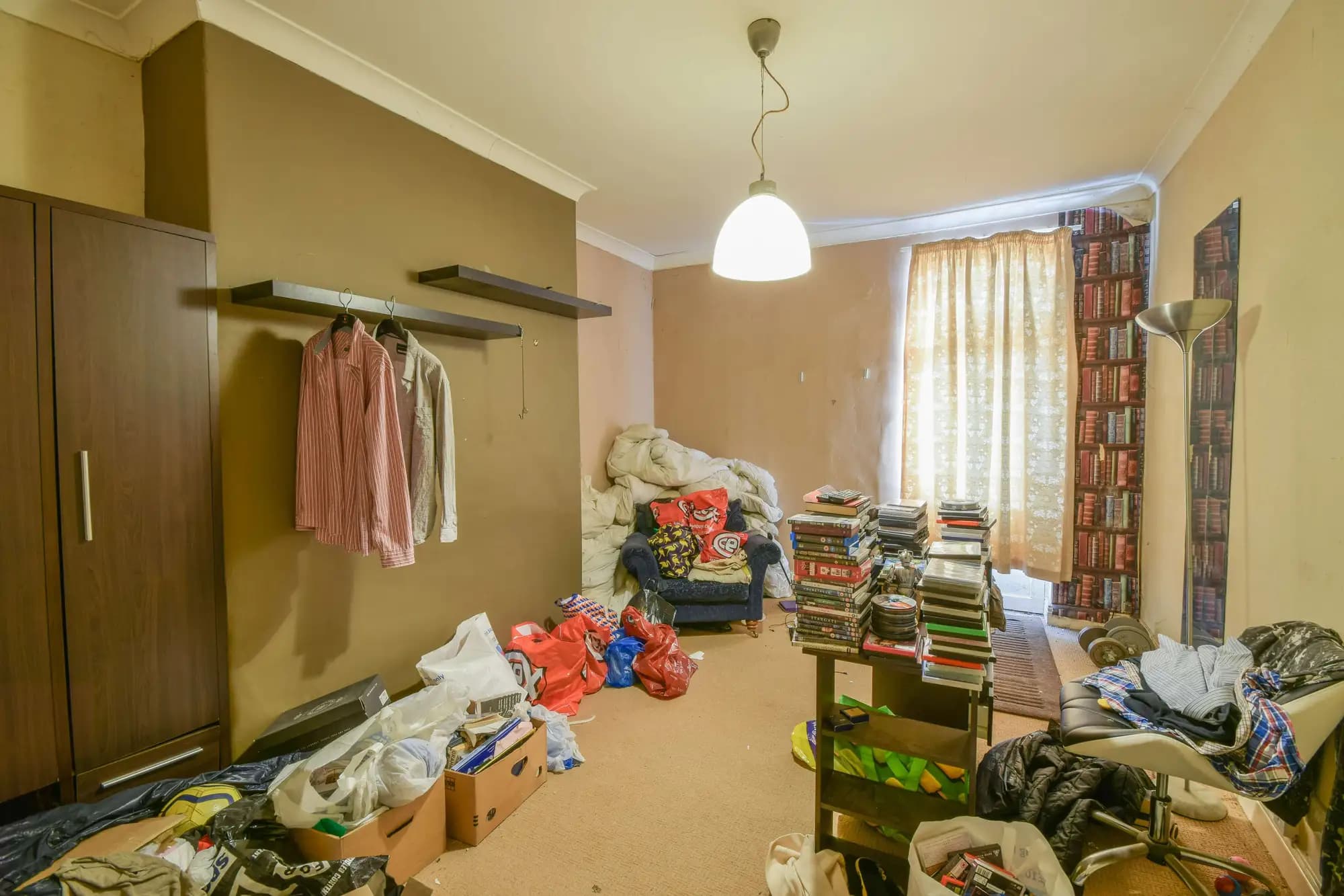 property photo 10 of 12