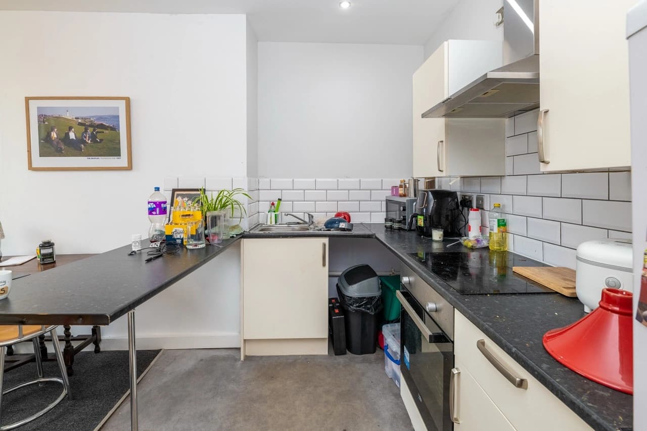 property photo 14 of 48