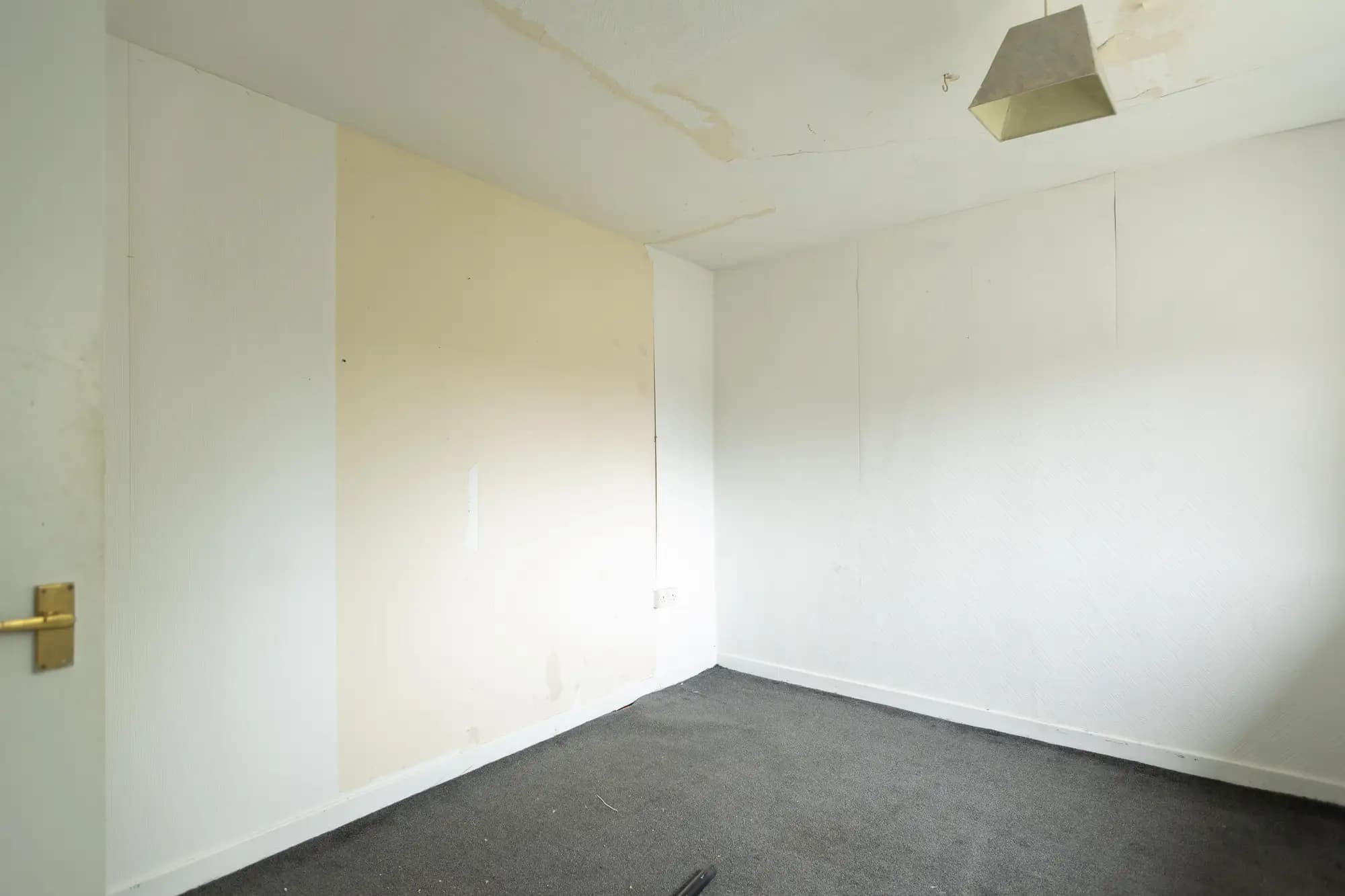 property photo 16 of 26