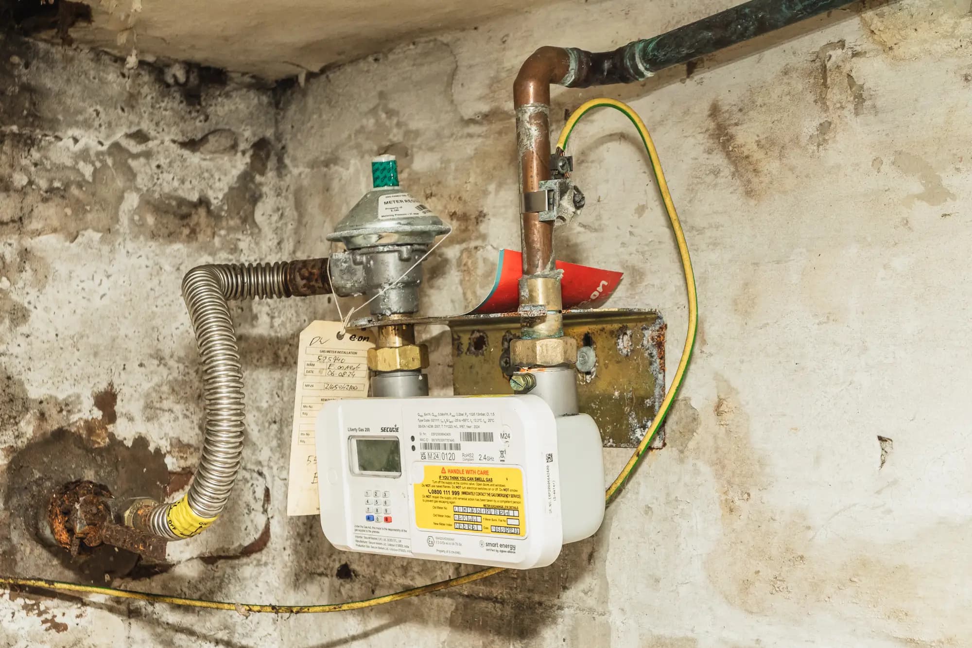 property photo 23 of 32