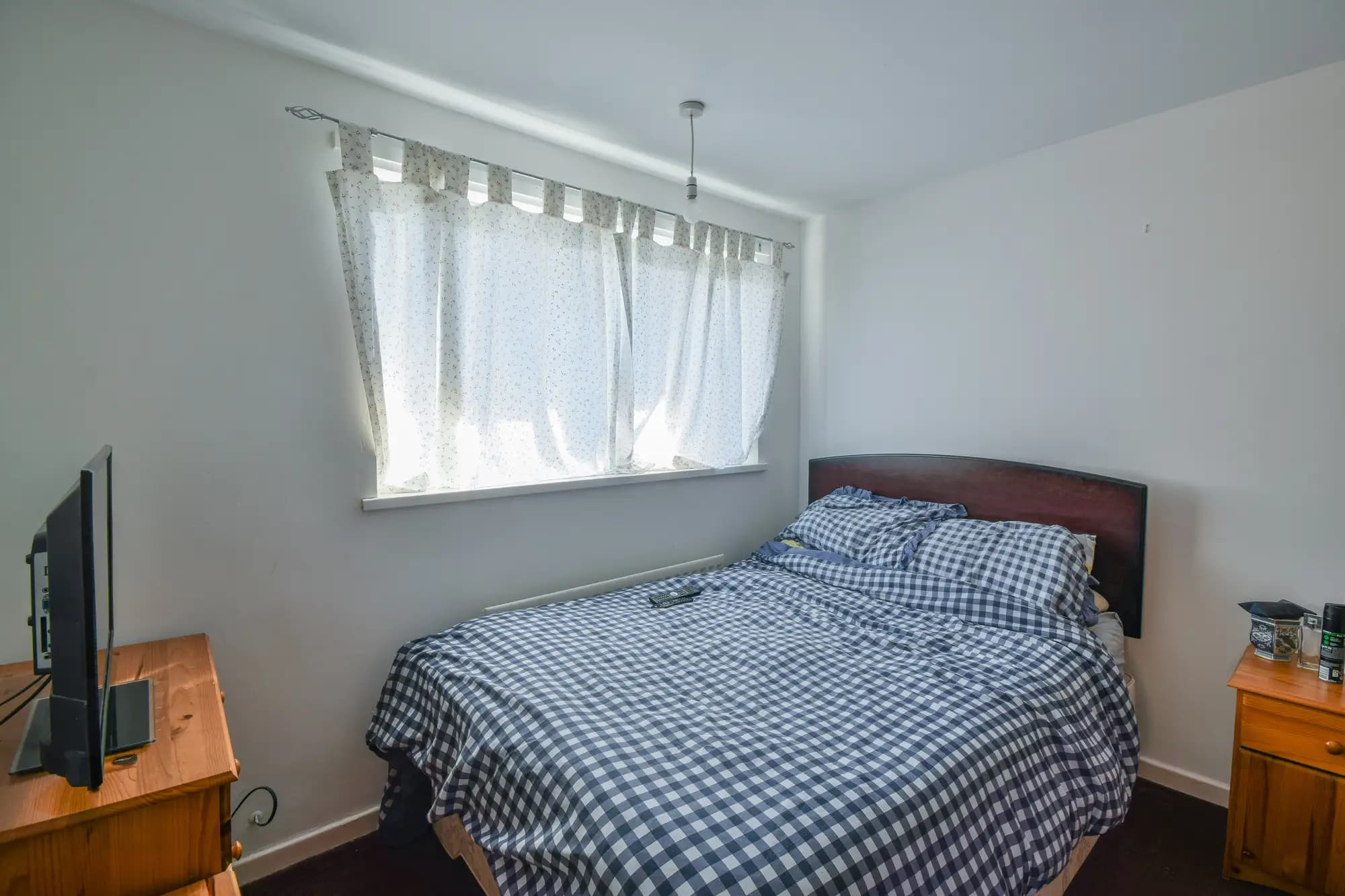 property photo 11 of 20