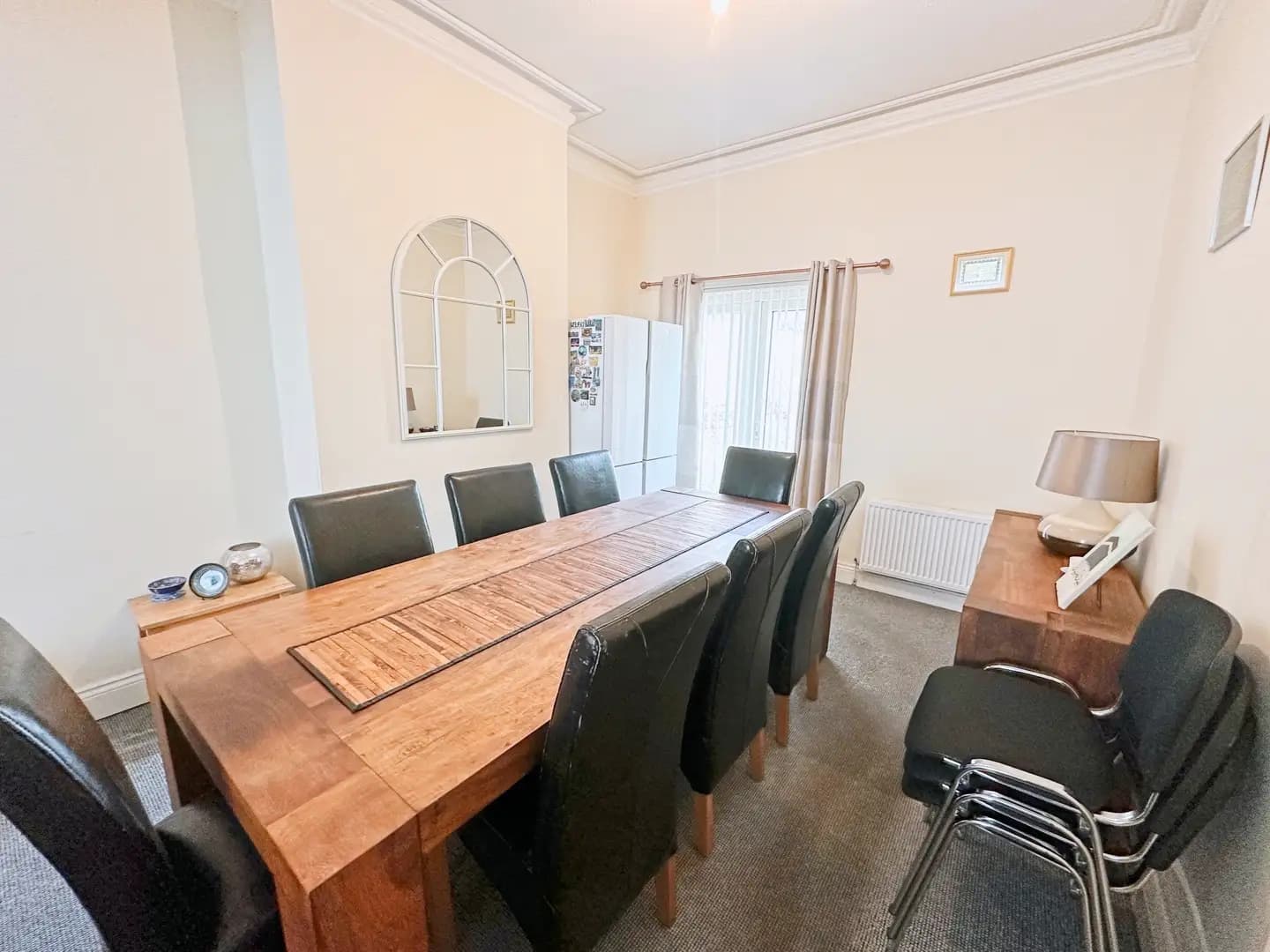 property photo 6 of 30