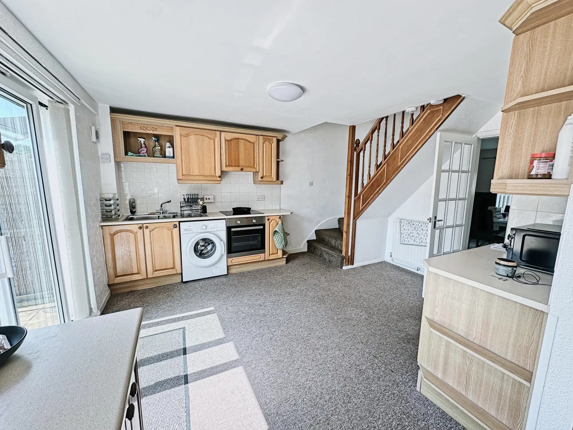 property photo 4 of 20
