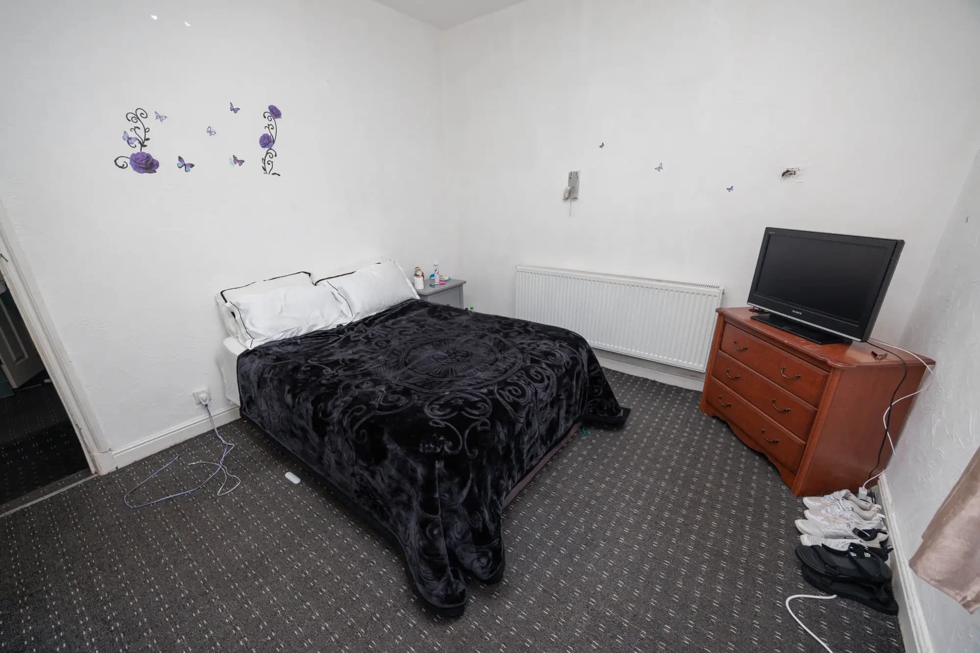 property photo 15 of 30