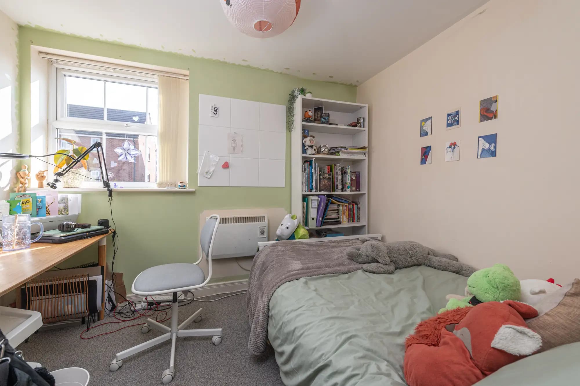 property photo 6 of 12