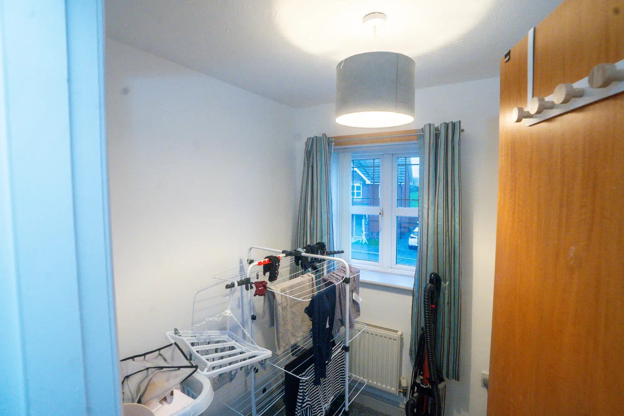 property photo 13 of 17