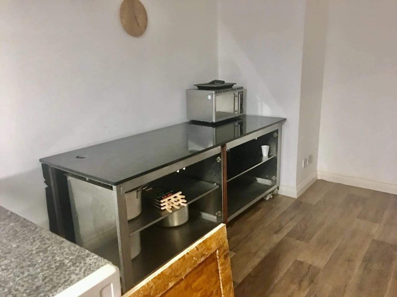 property photo 17 of 22