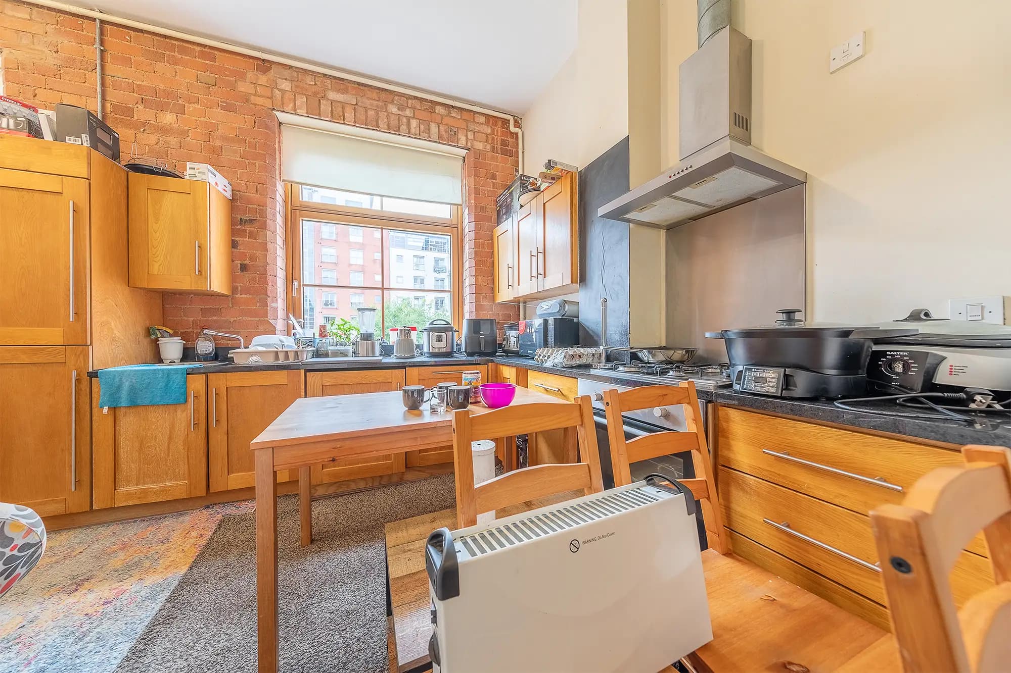 property photo 5 of 13