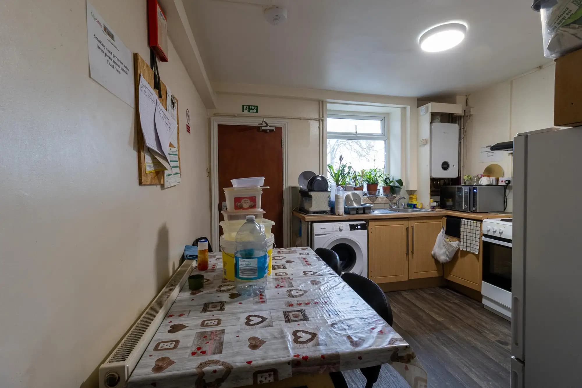 property photo 7 of 17