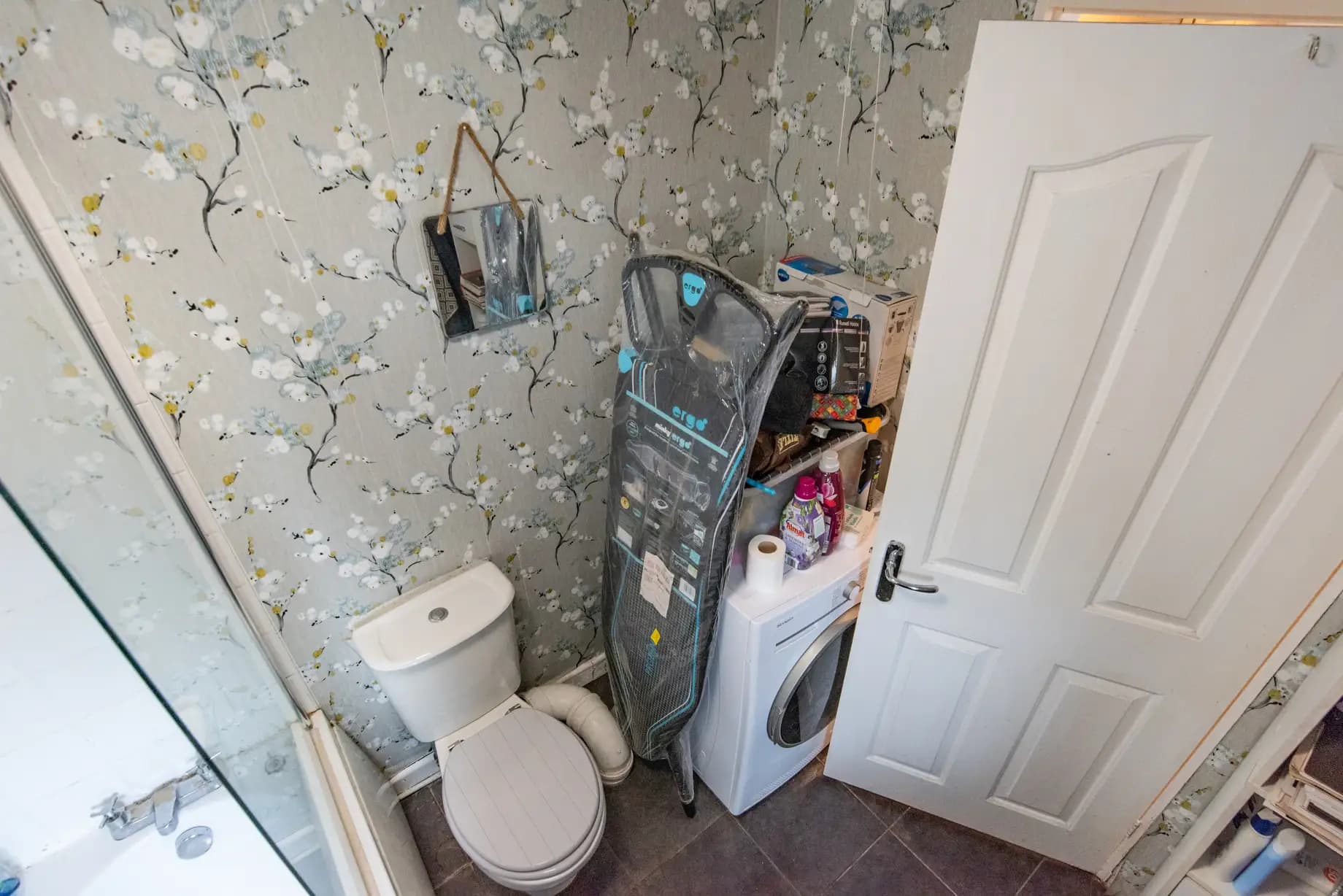 property photo 9 of 17