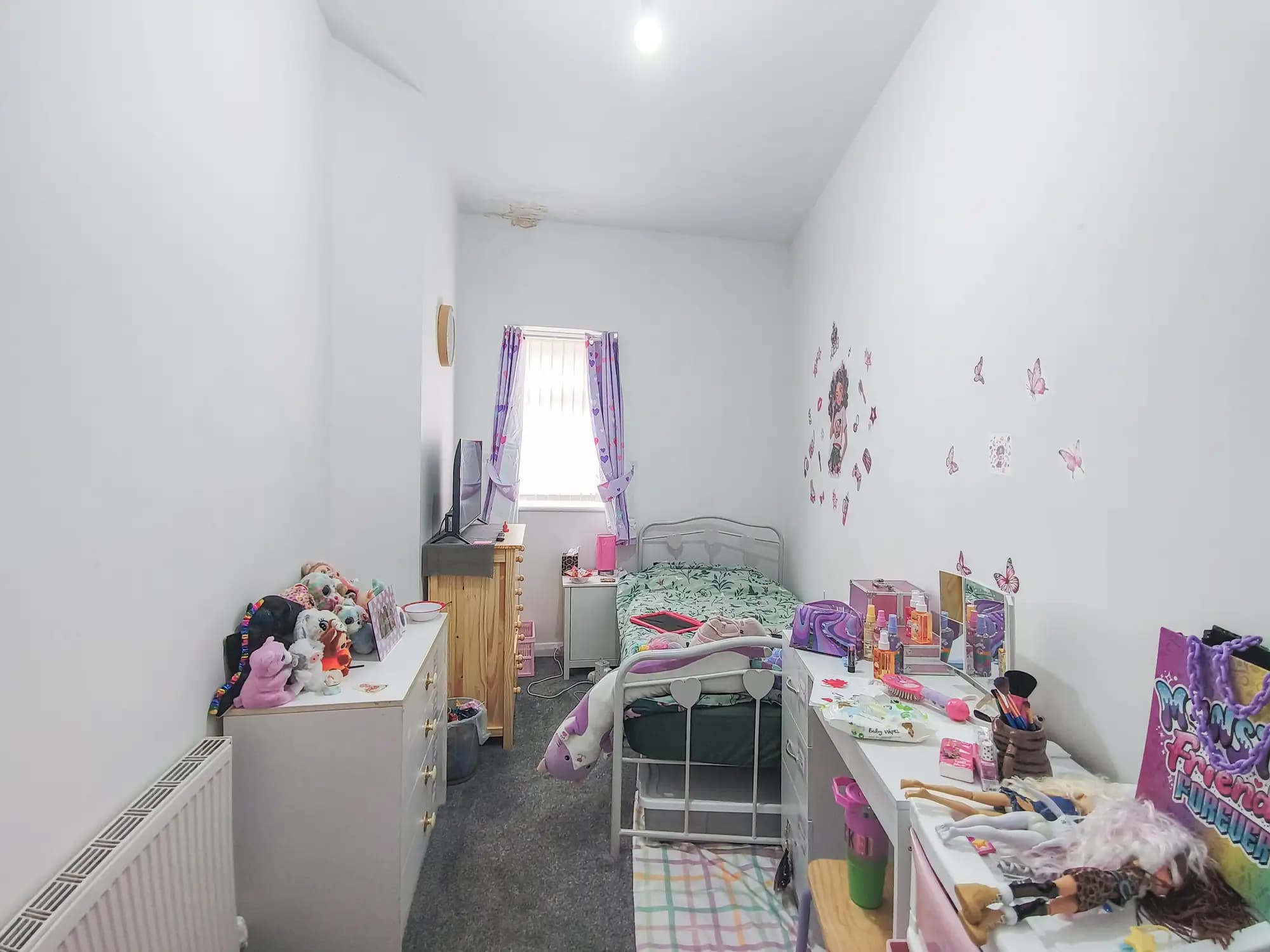 property photo 11 of 15