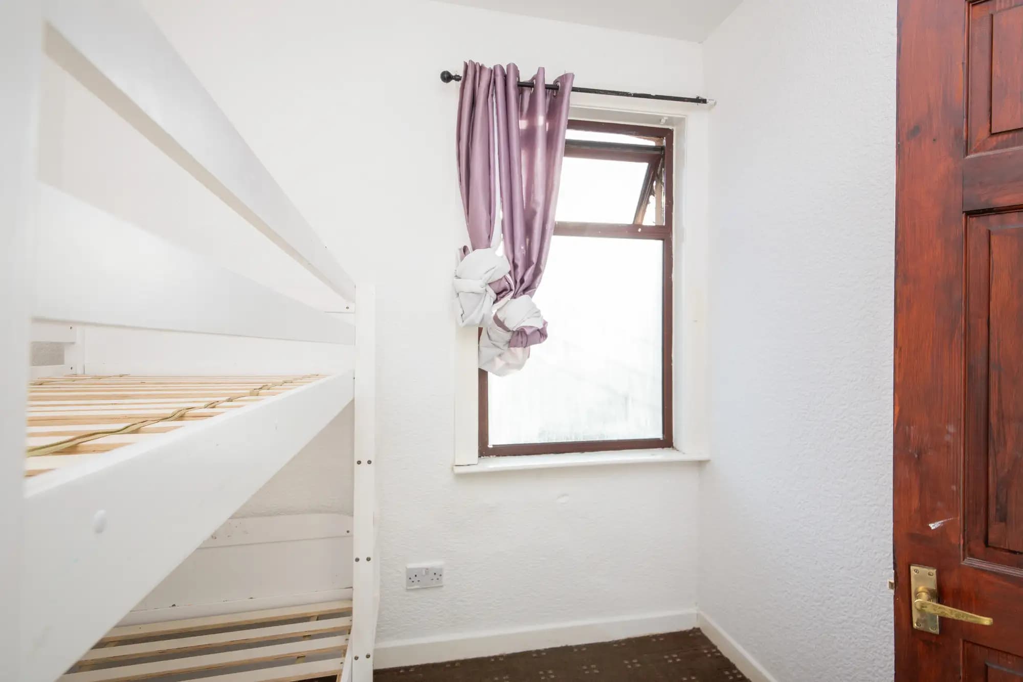 property photo 15 of 21