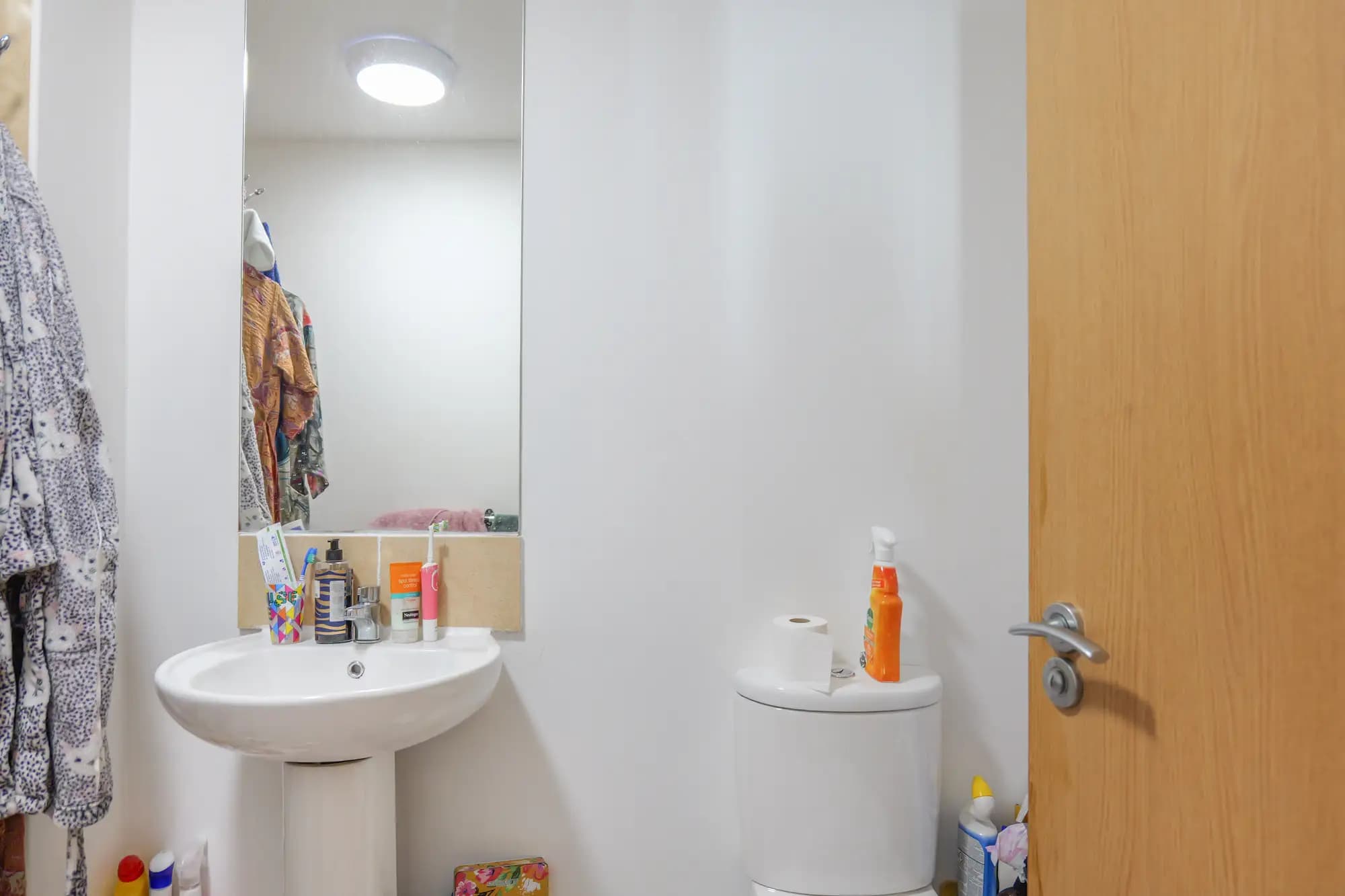 property photo 11 of 35