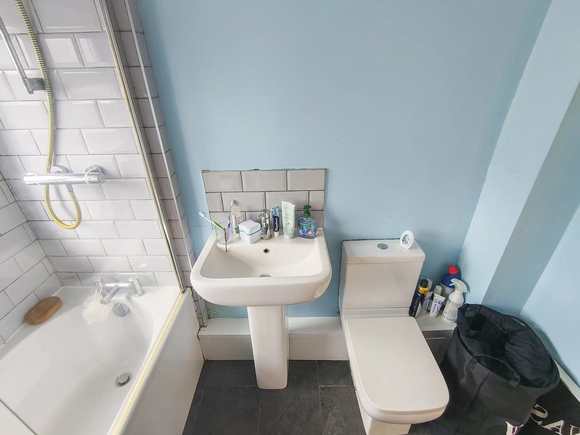 property photo 7 of 14