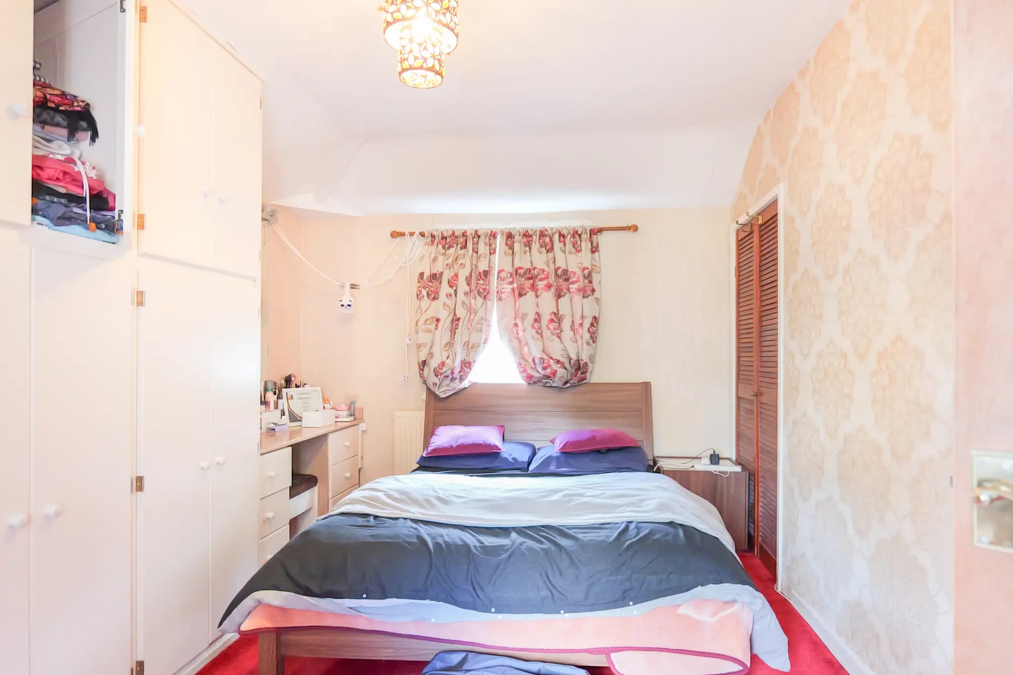 property photo 10 of 23