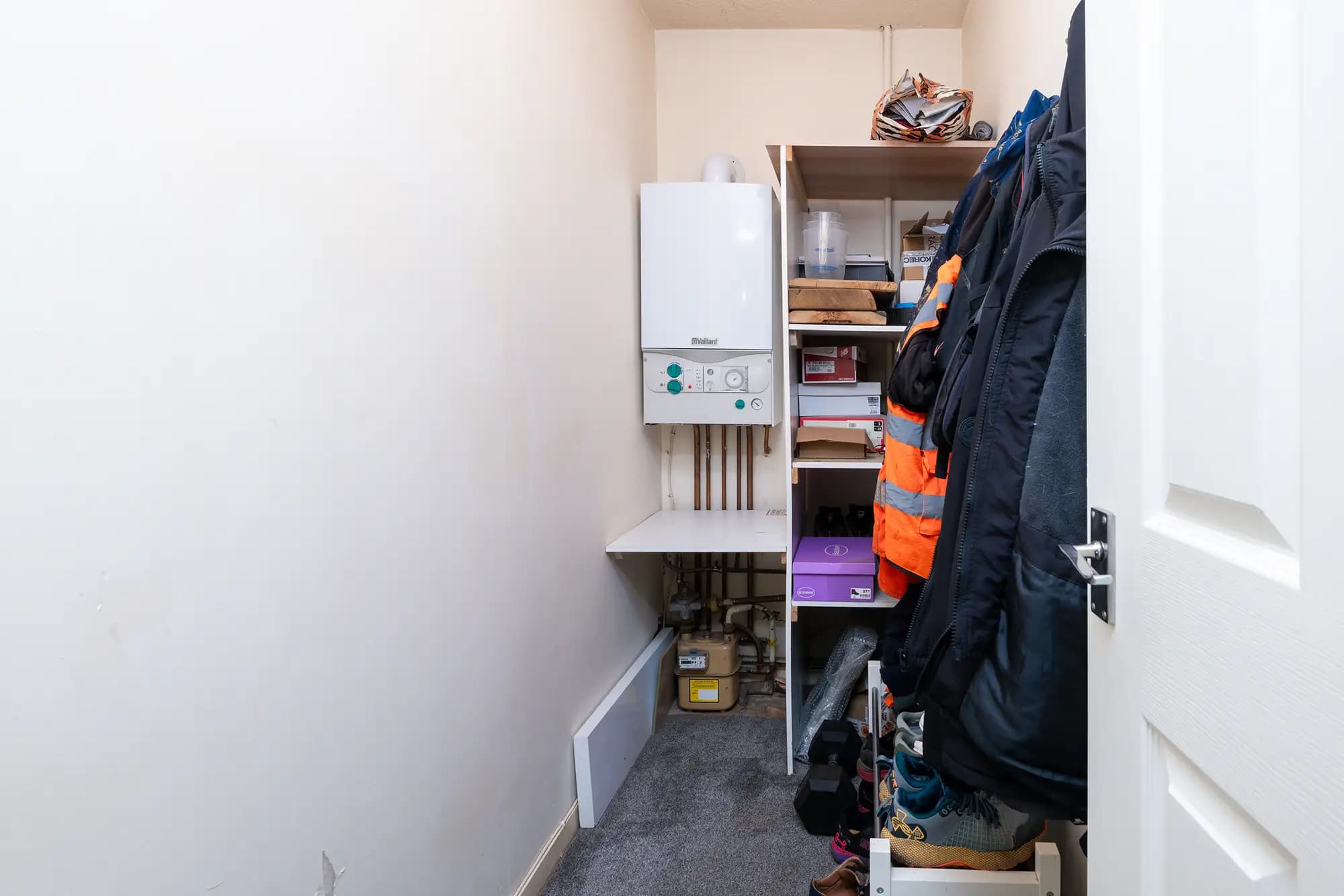 property photo 12 of 15