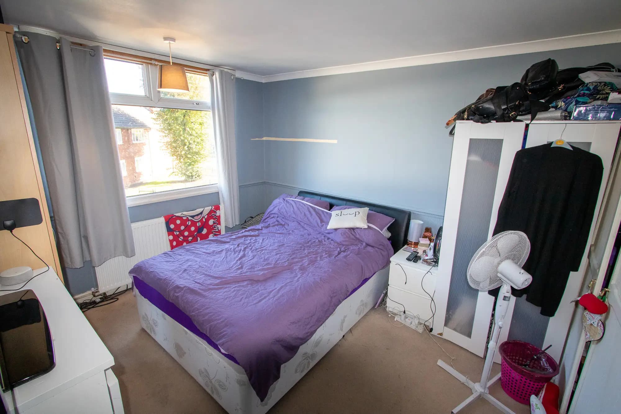 property photo 8 of 19