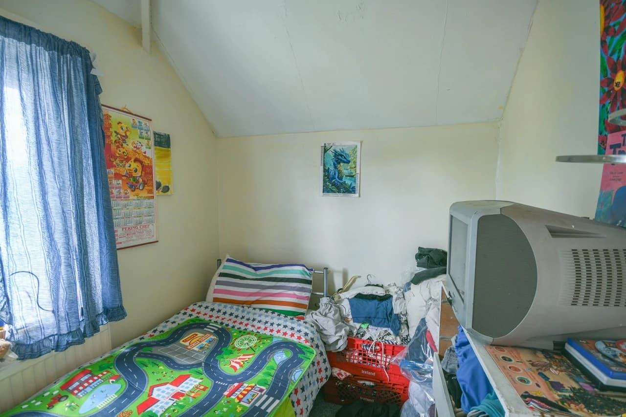 property photo 15 of 20
