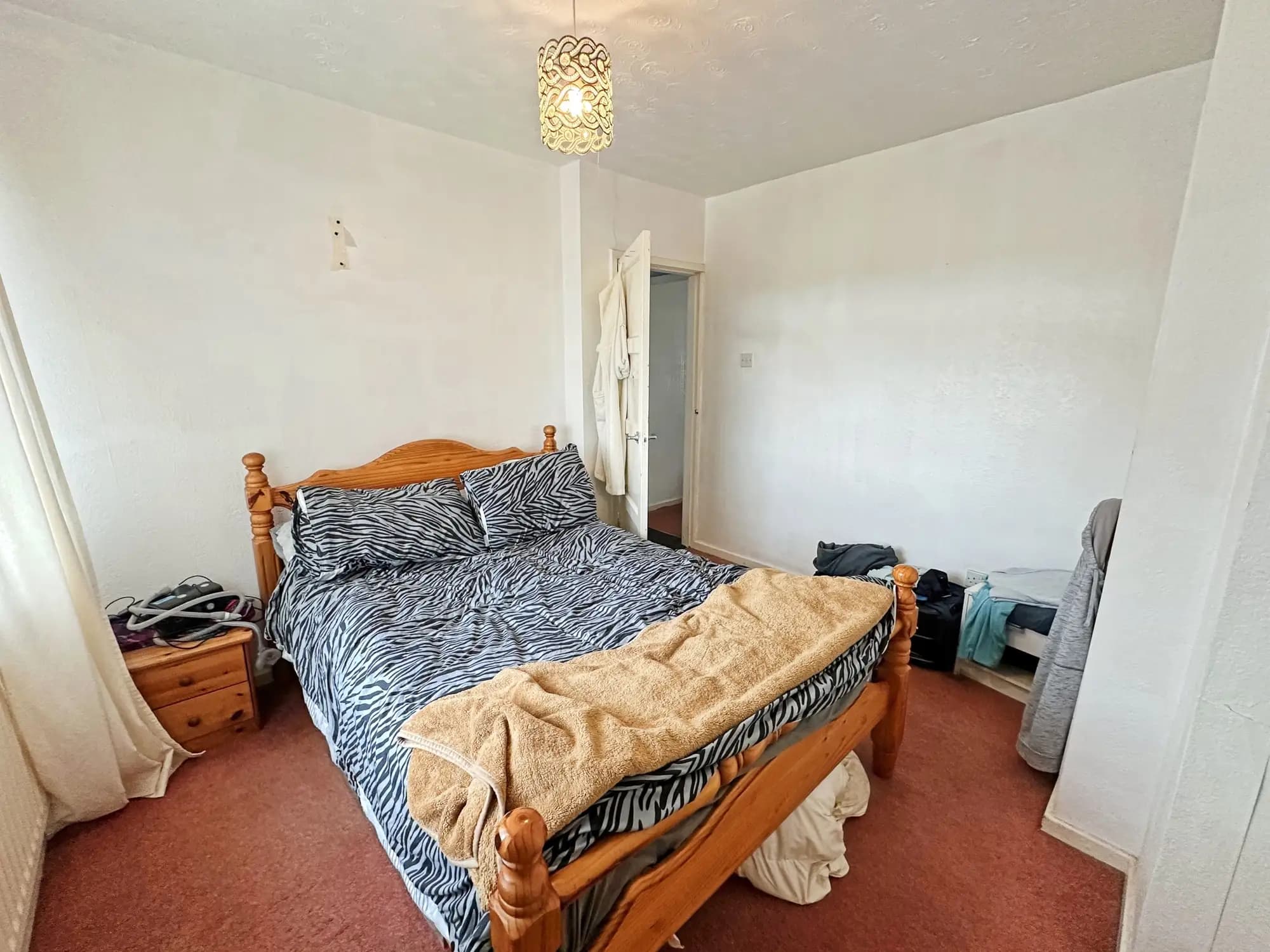 property photo 16 of 31