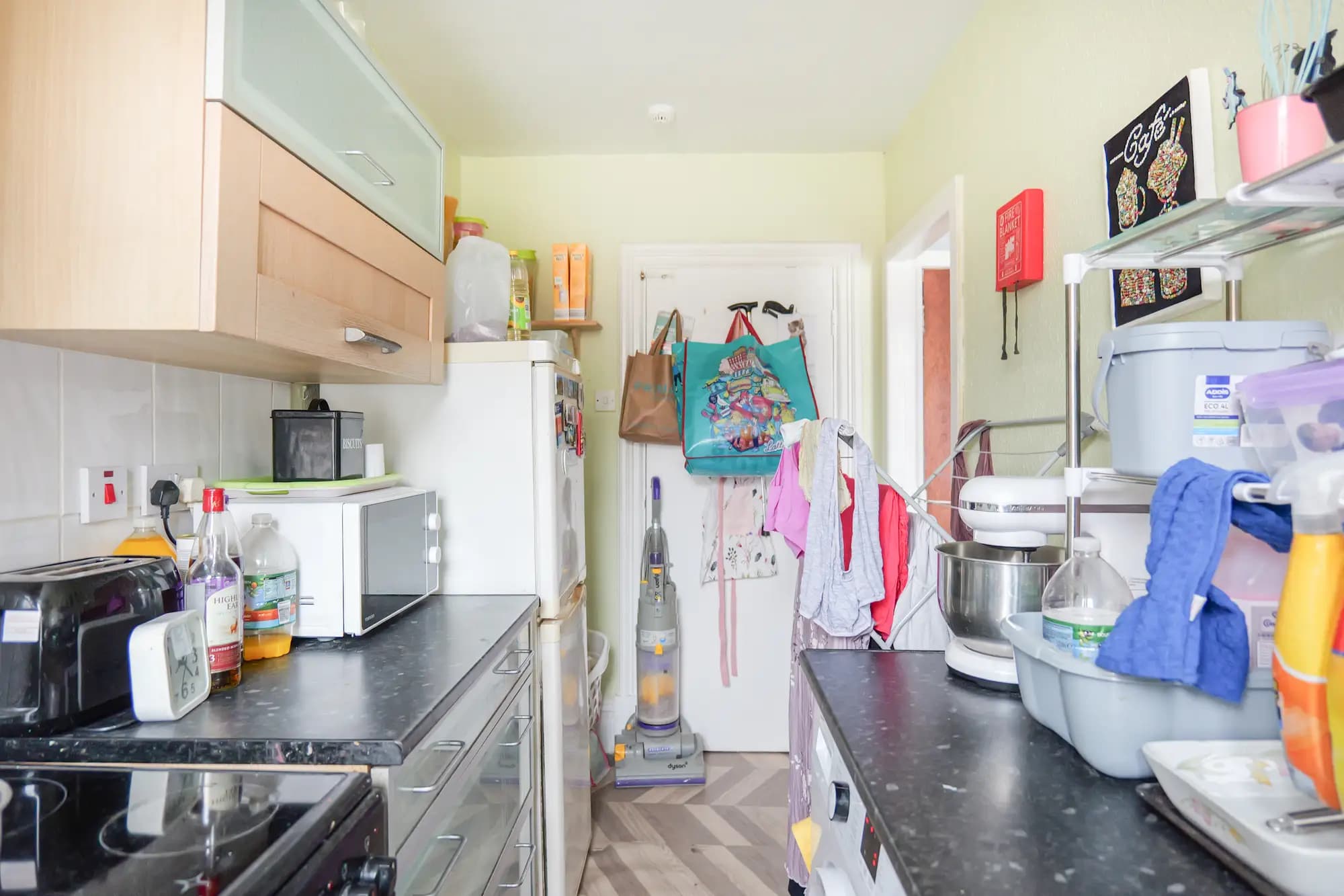 property photo 10 of 40
