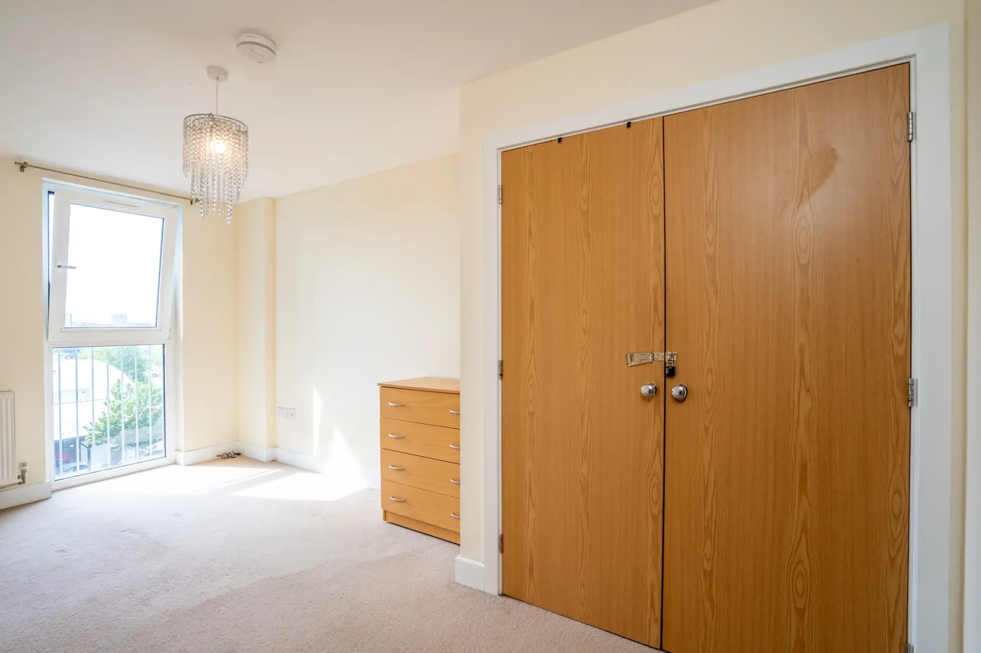 property photo 14 of 22