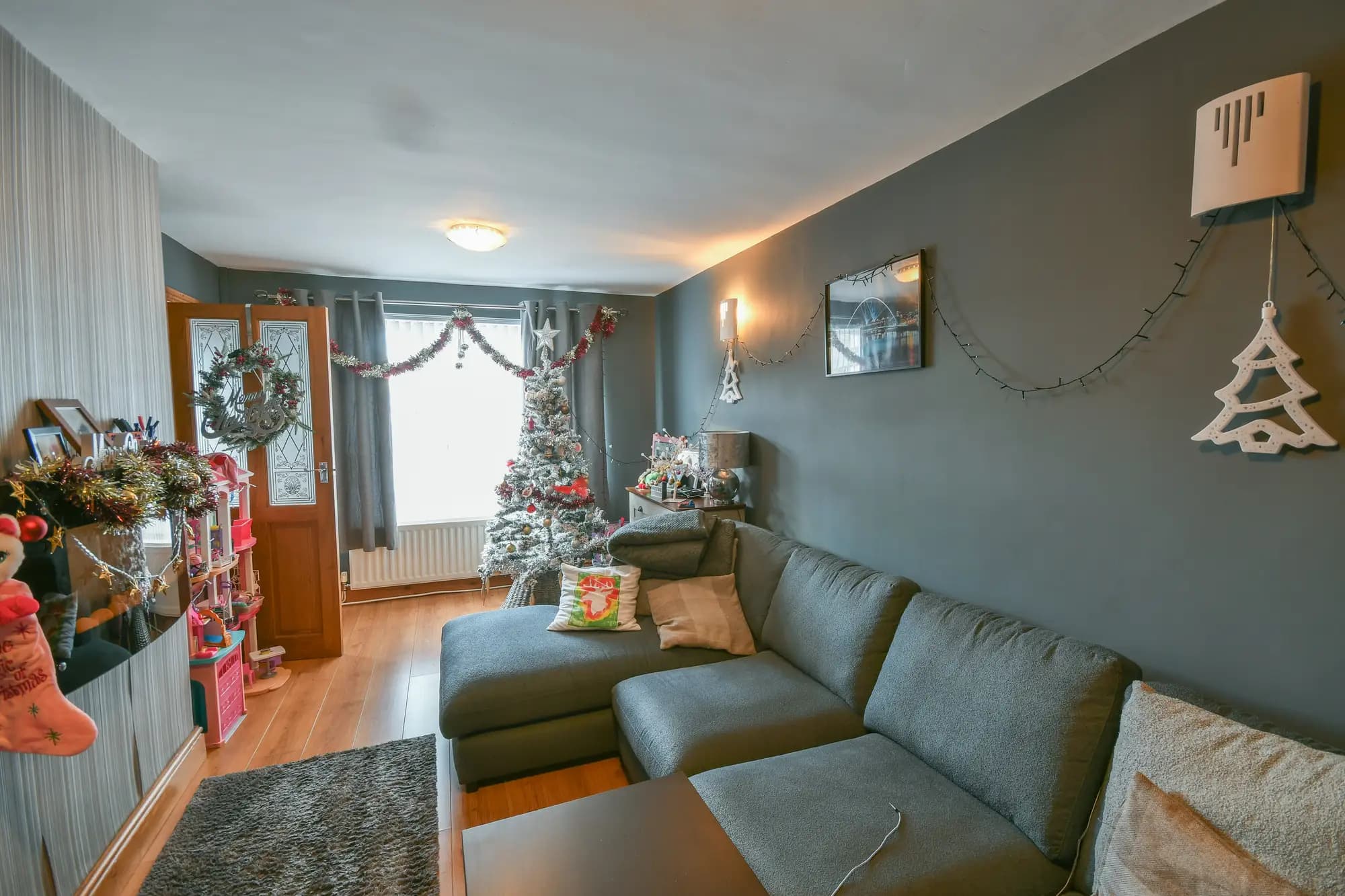 property photo 3 of 19