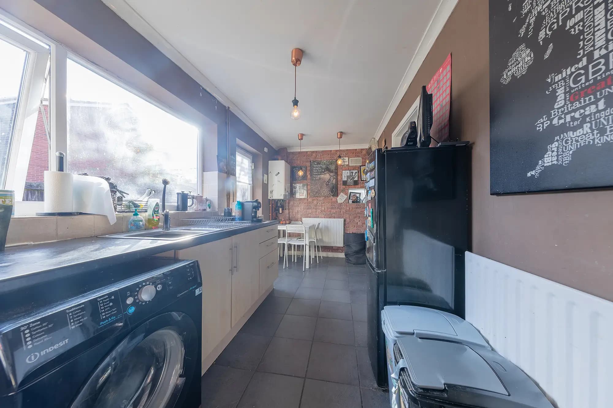 property photo 7 of 24