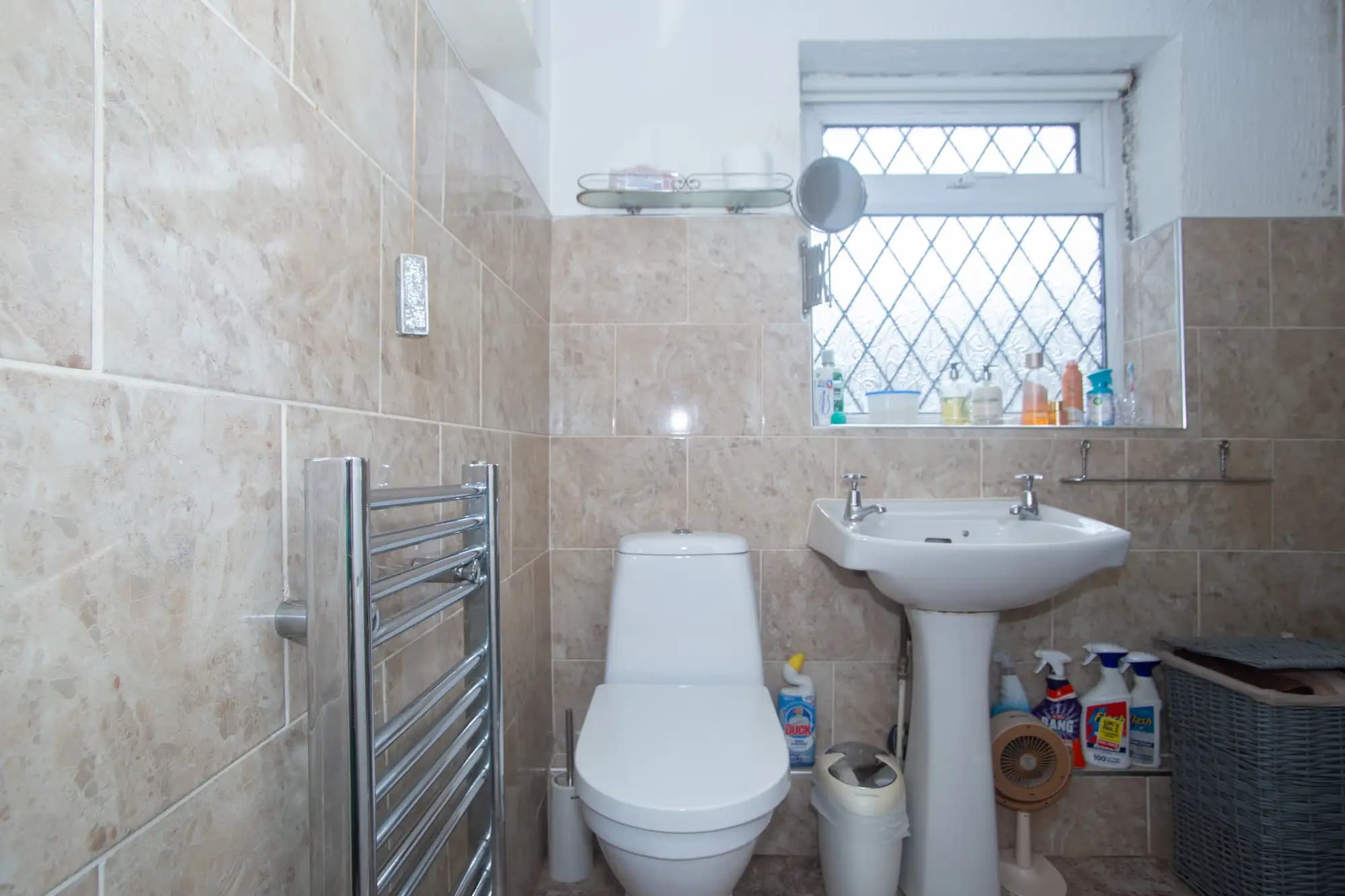 property photo 10 of 25