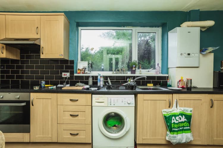 property photo 6 of 21