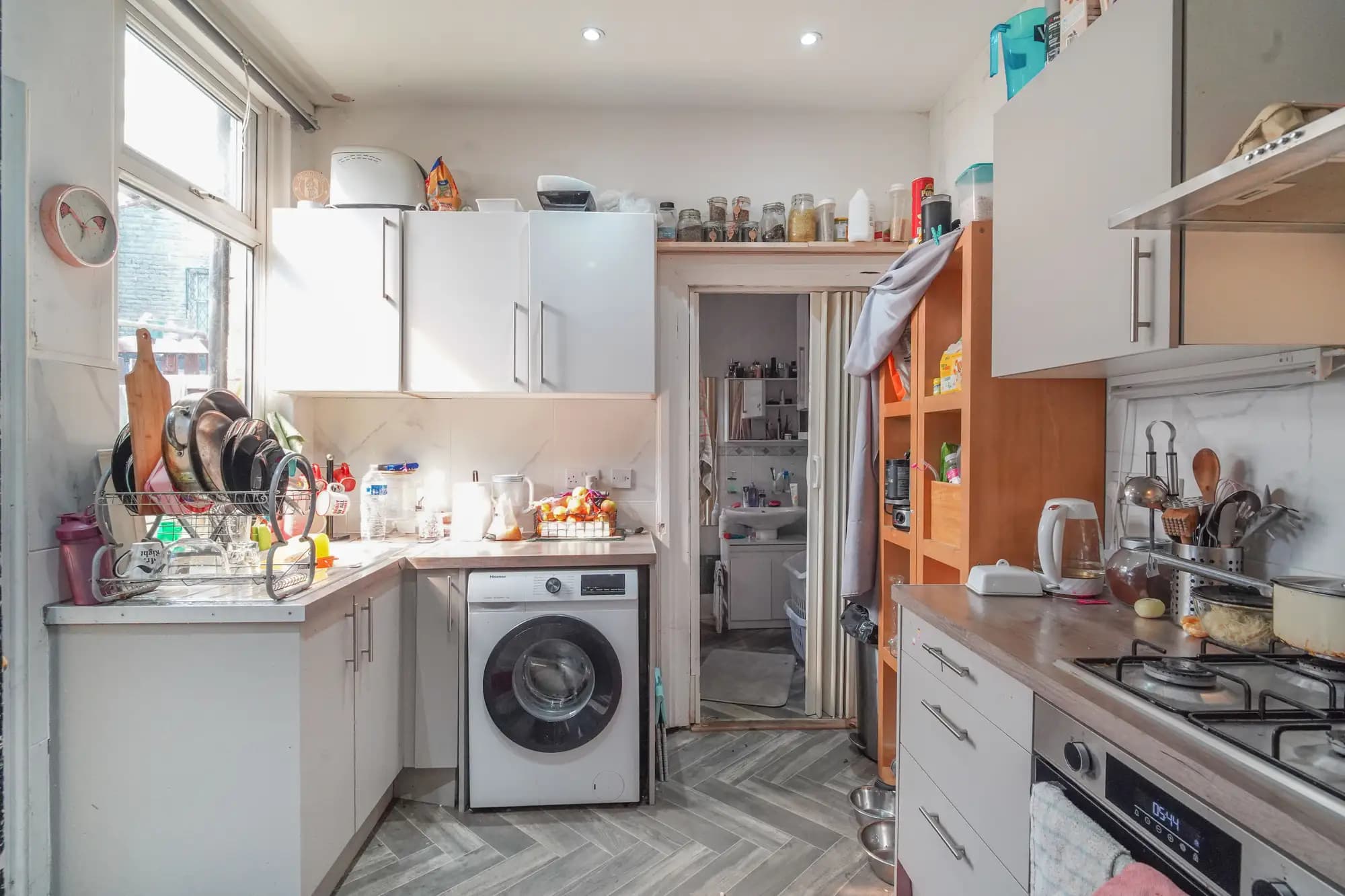 property photo 4 of 45
