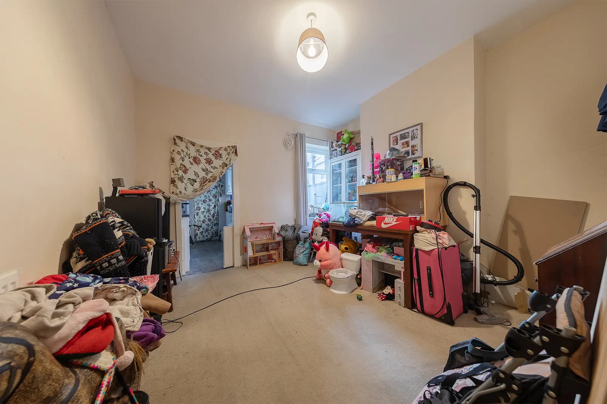 property photo 7 of 21