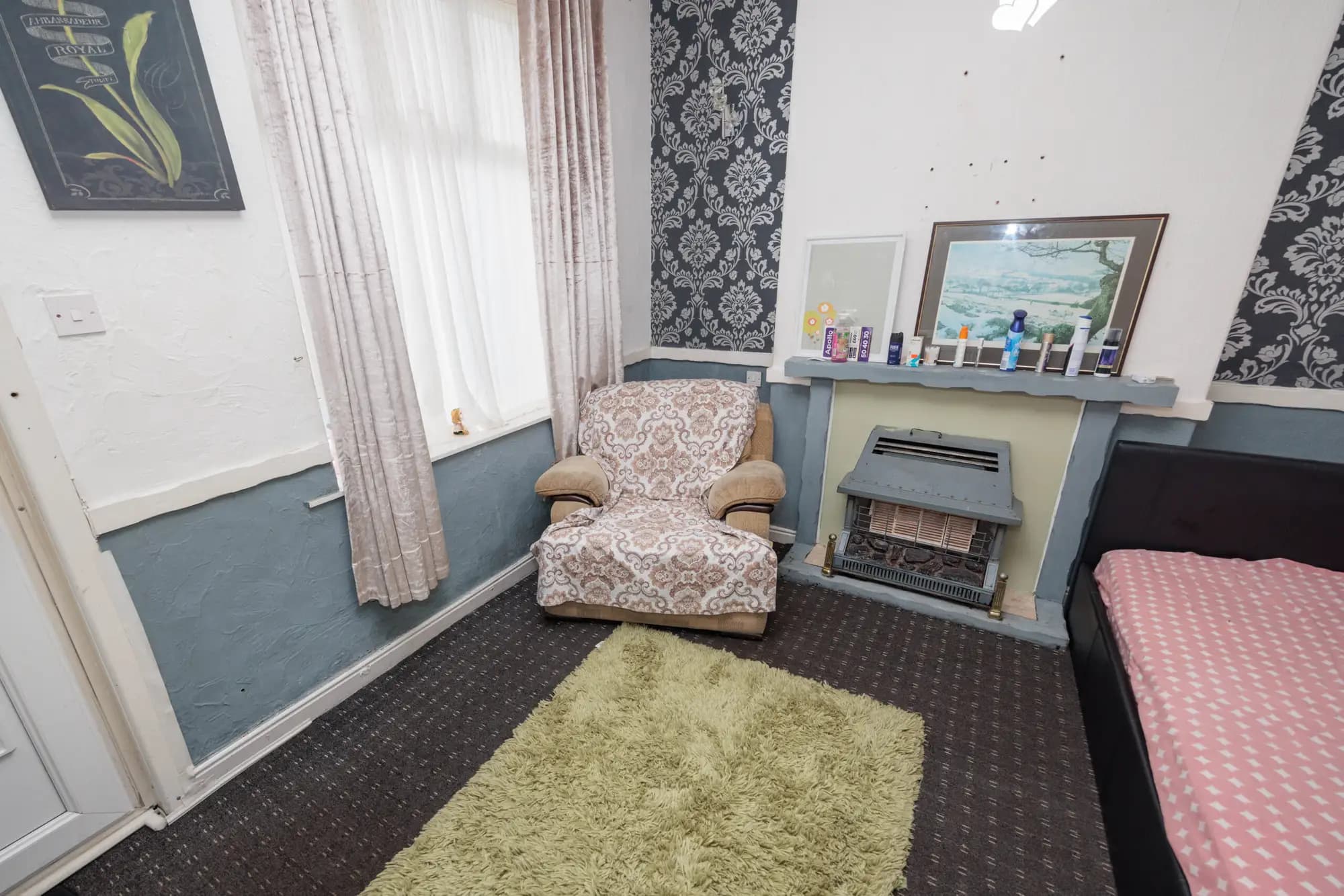 property photo 2 of 30