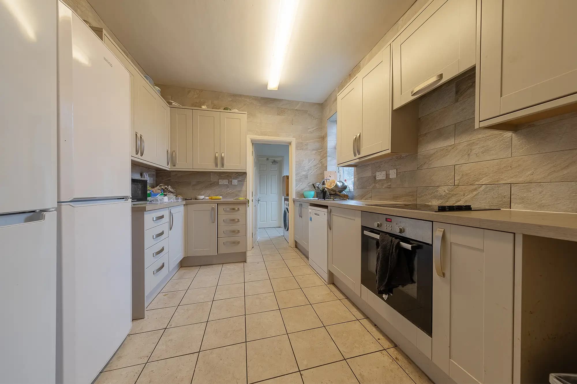 property photo 6 of 22
