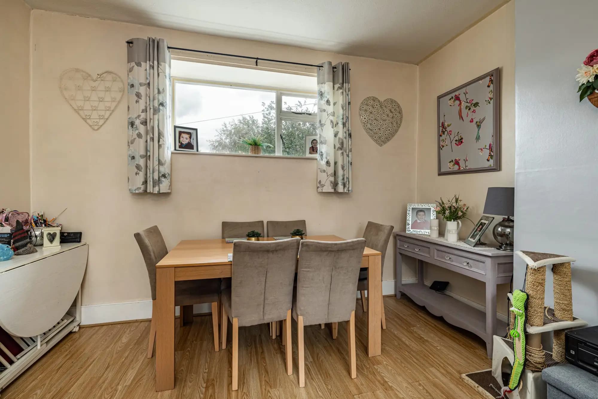 property photo 5 of 37
