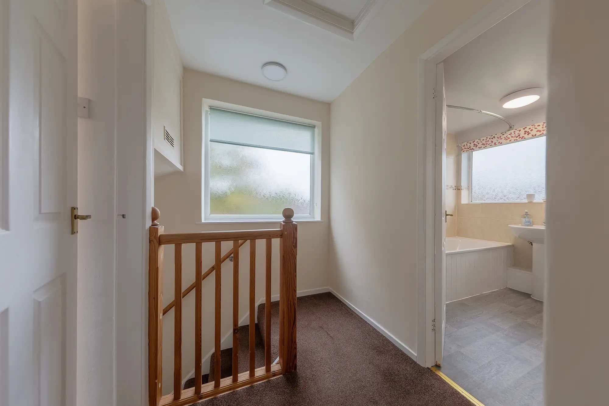 property photo 25 of 32