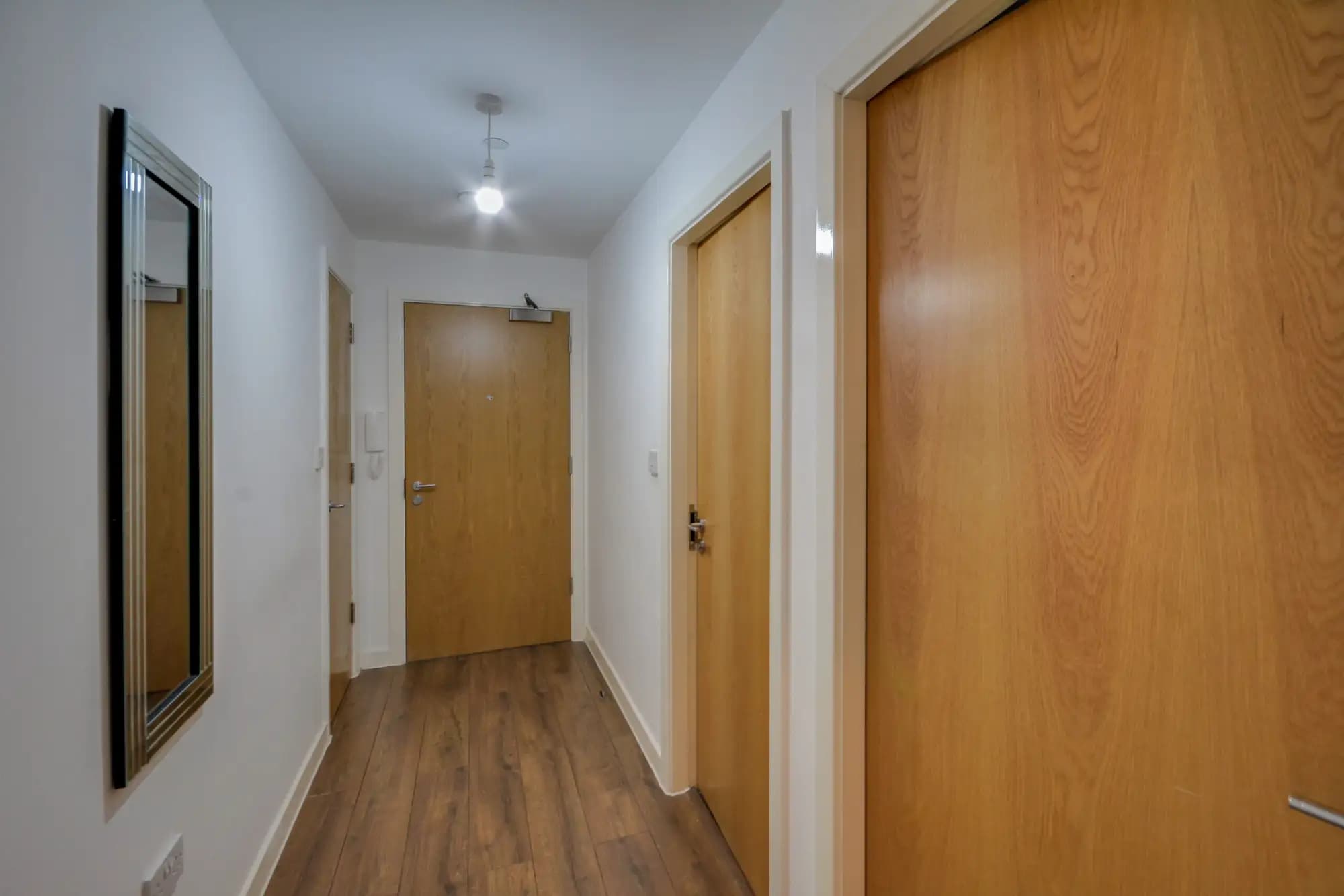 property photo 9 of 12