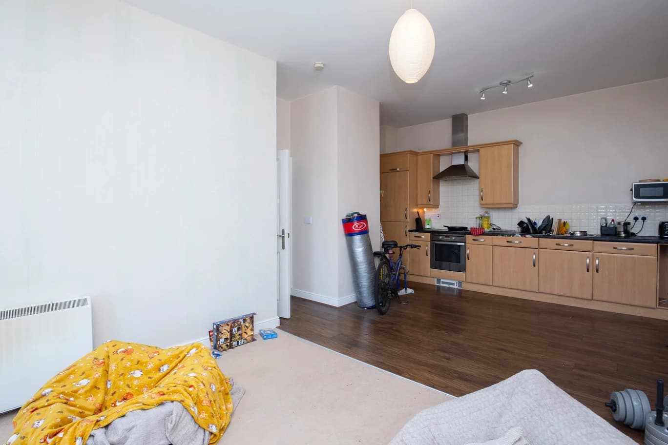 property photo 5 of 19