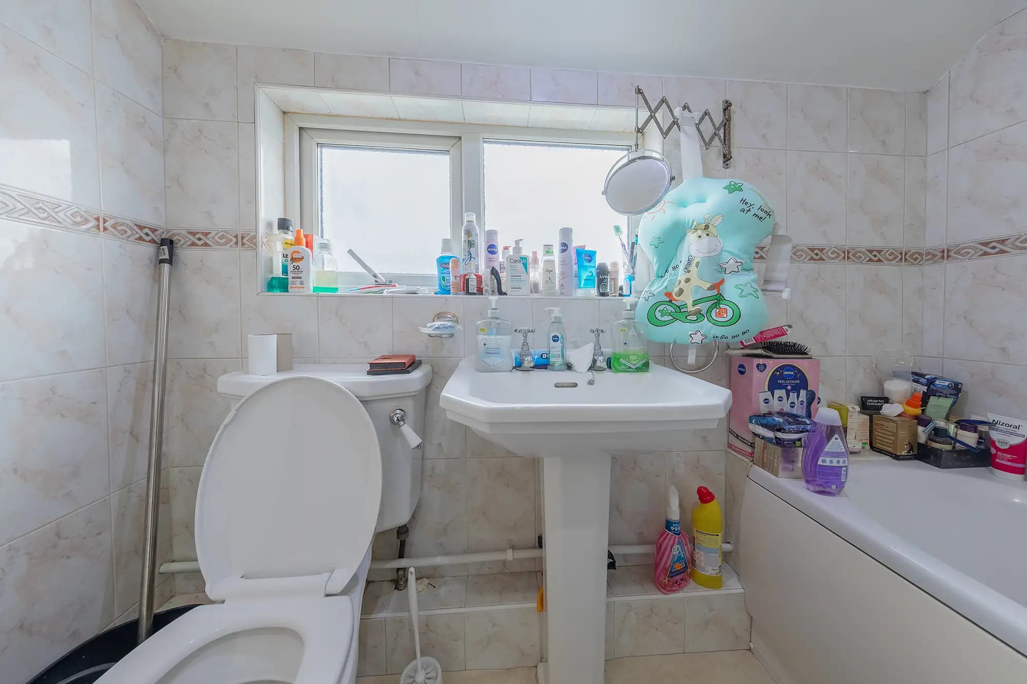 property photo 10 of 20