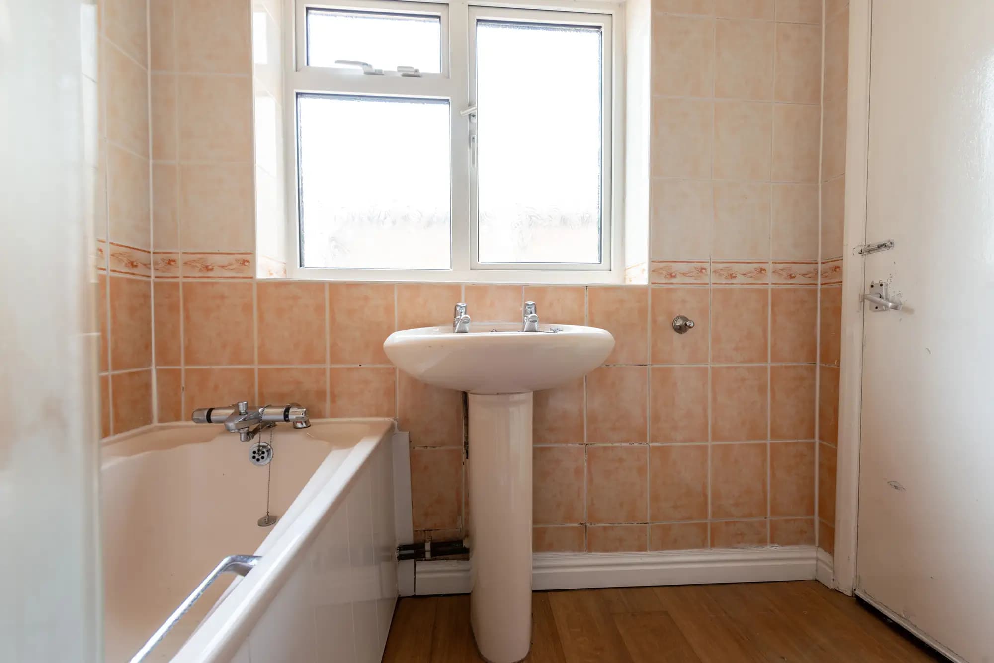 property photo 17 of 44