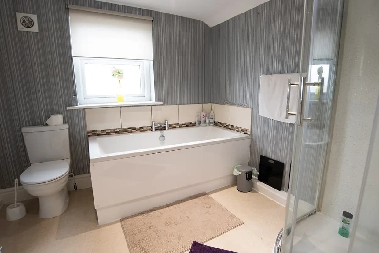 property photo 22 of 58