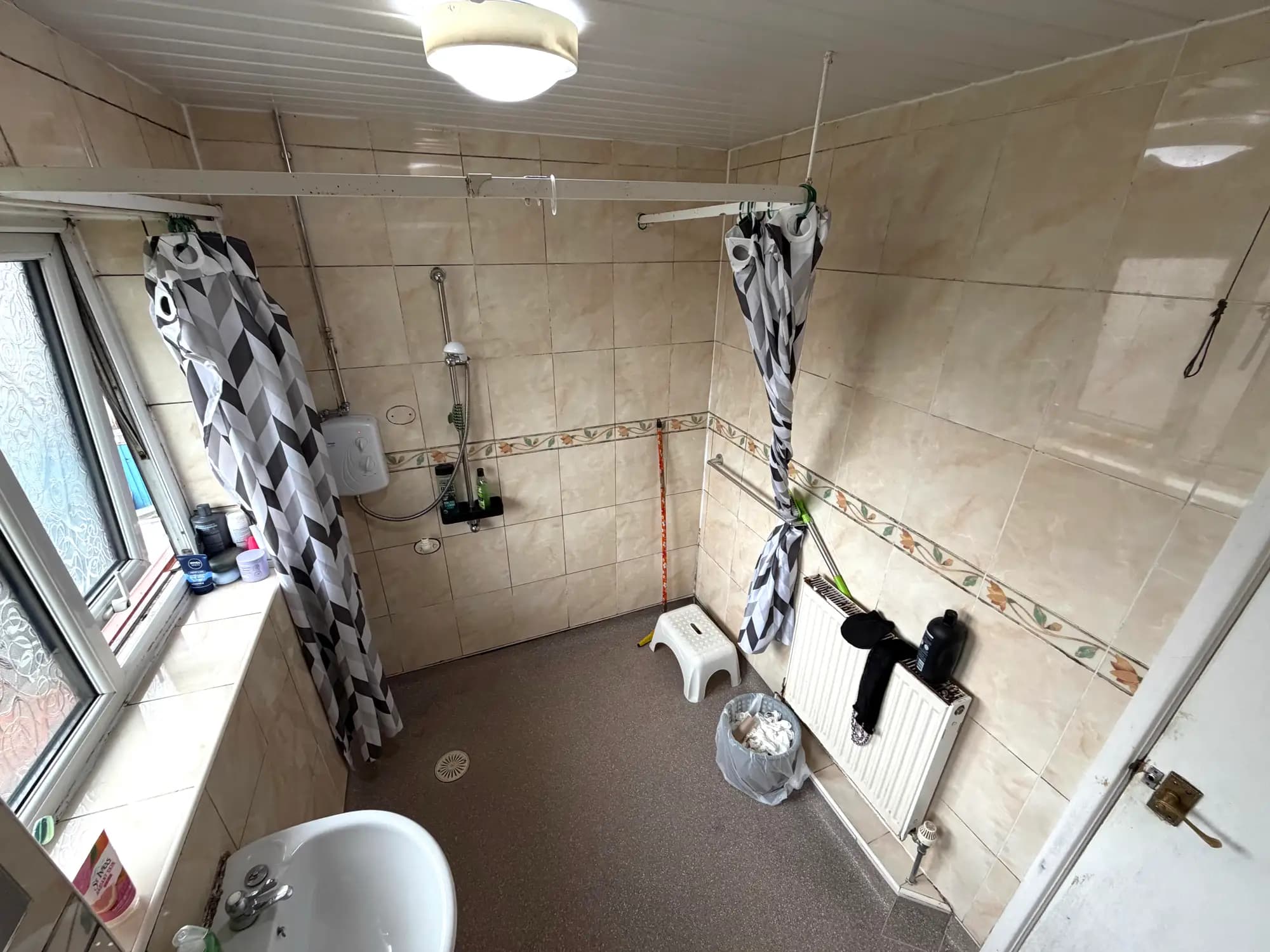 property photo 12 of 35