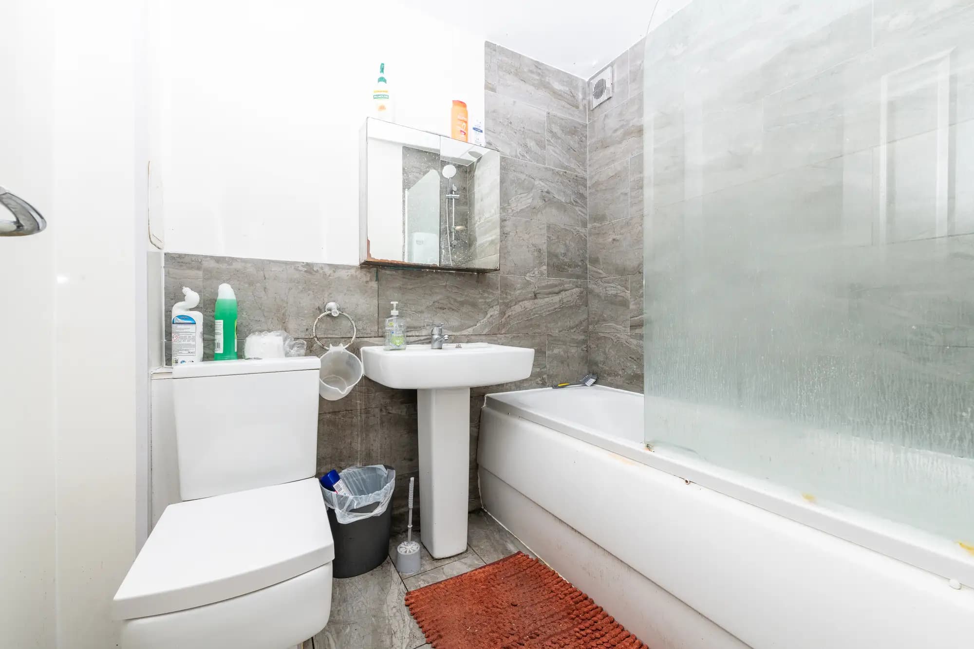 property photo 13 of 44