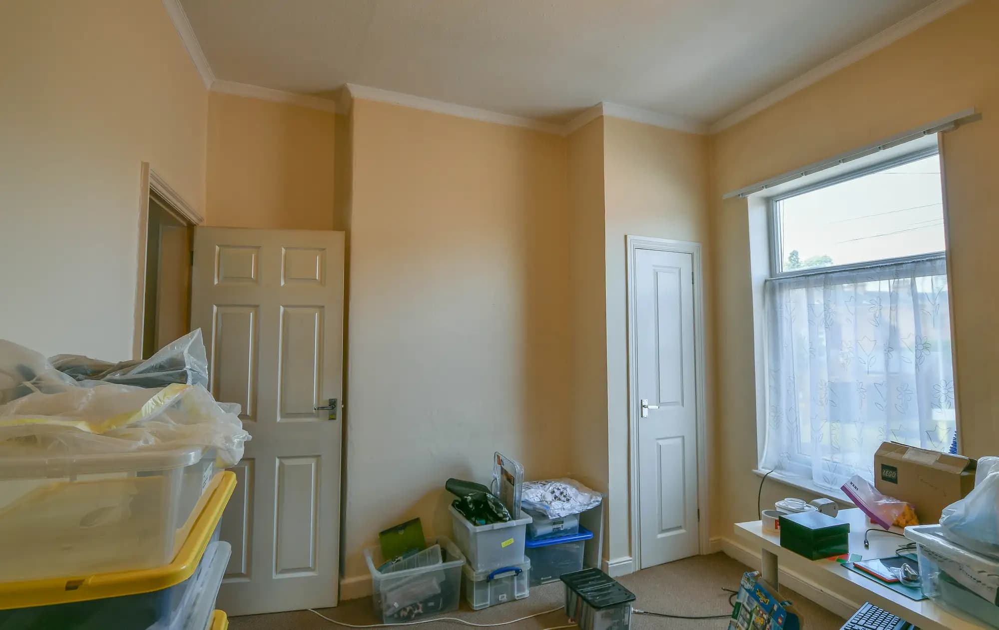 property photo 10 of 15