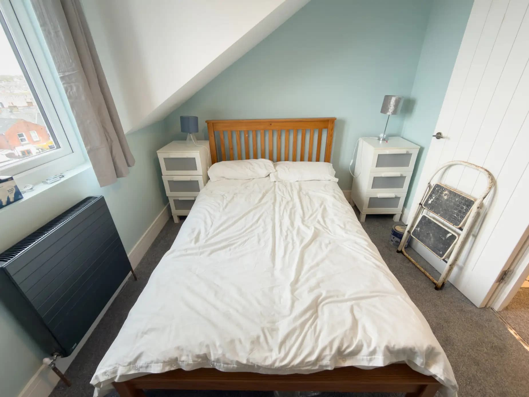 property photo 9 of 18