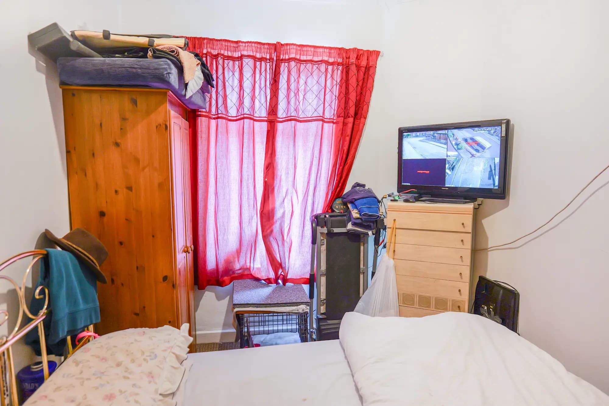 property photo 13 of 25