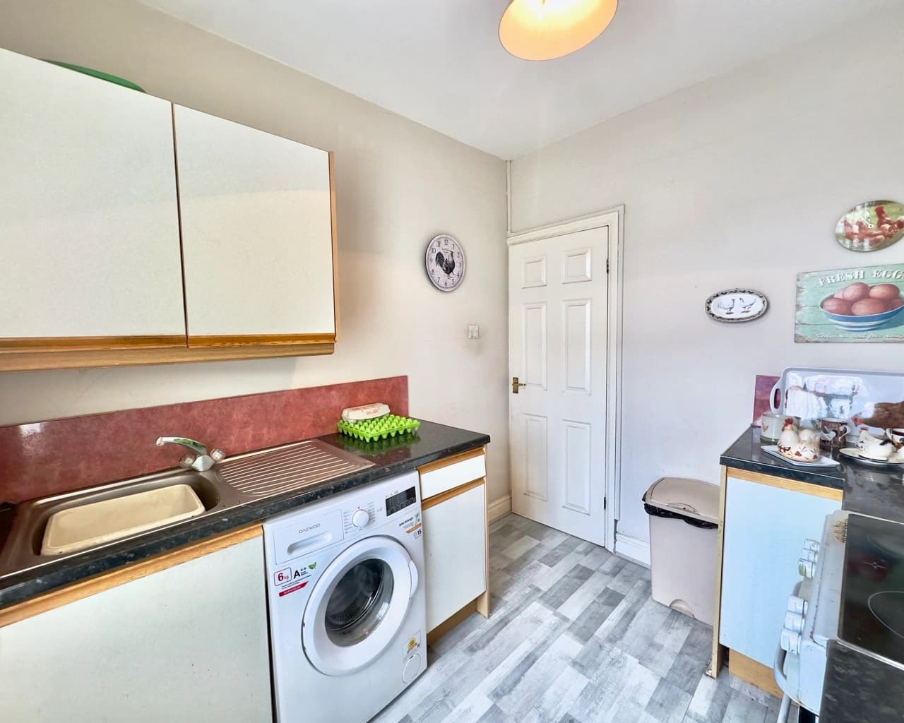 property photo 7 of 22