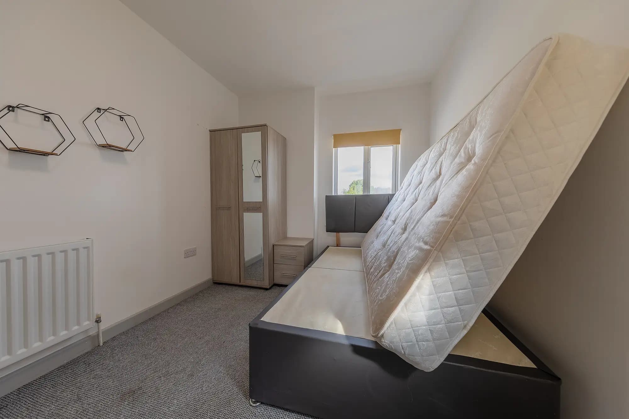property photo 102 of 131