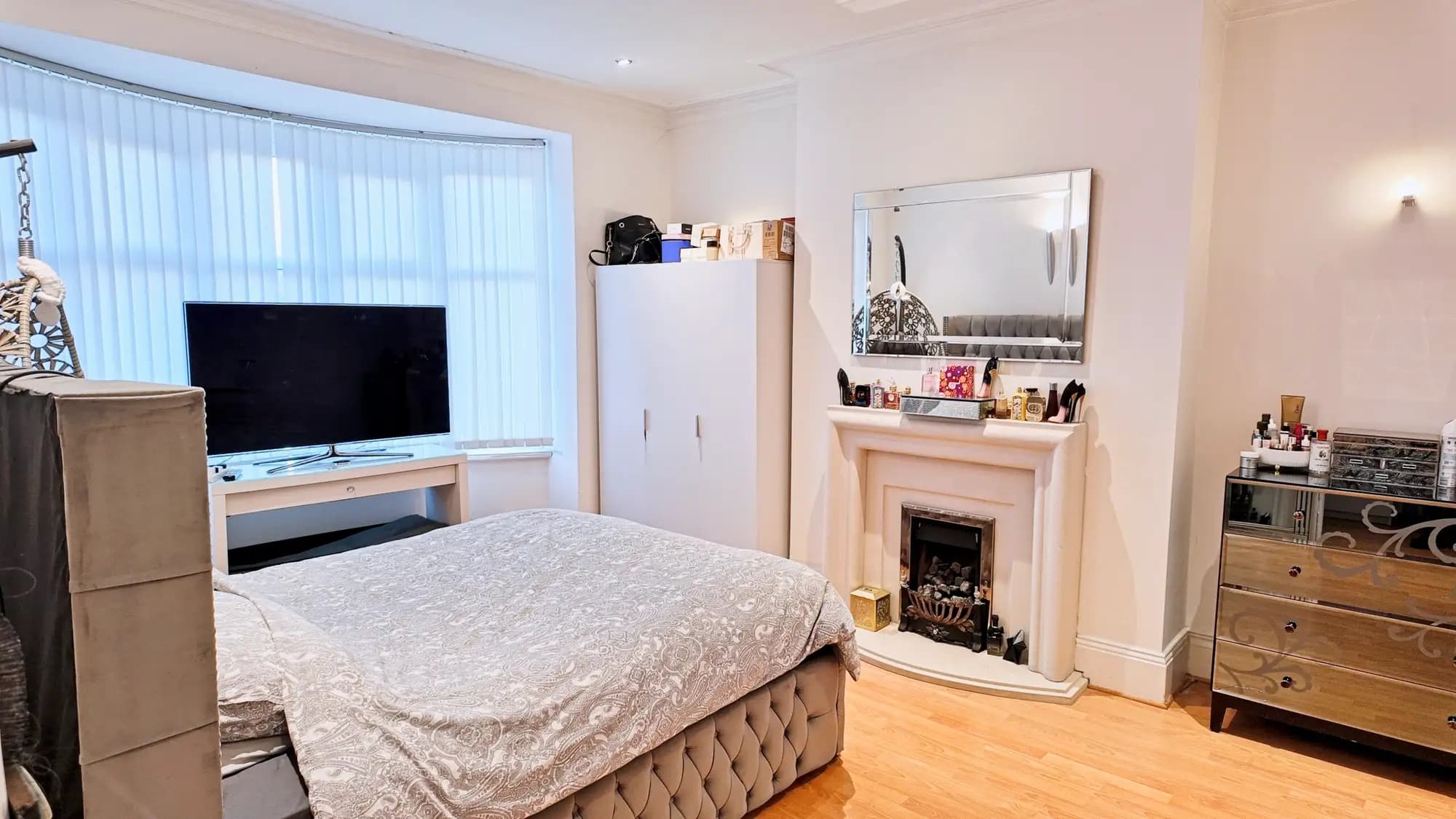 property photo 19 of 26